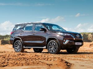 Коврики EVA для Toyota Fortuner II (suv / AN160) 2015 - Н.В.